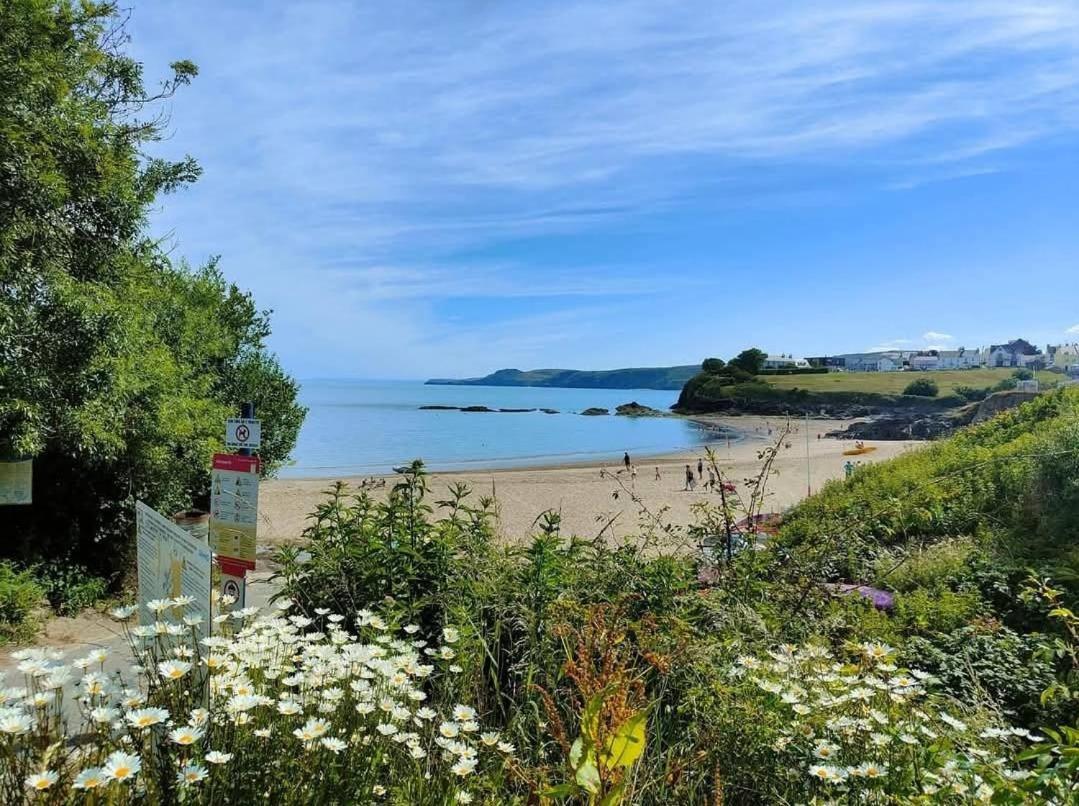 Edge House Vila Aberporth Exterior foto